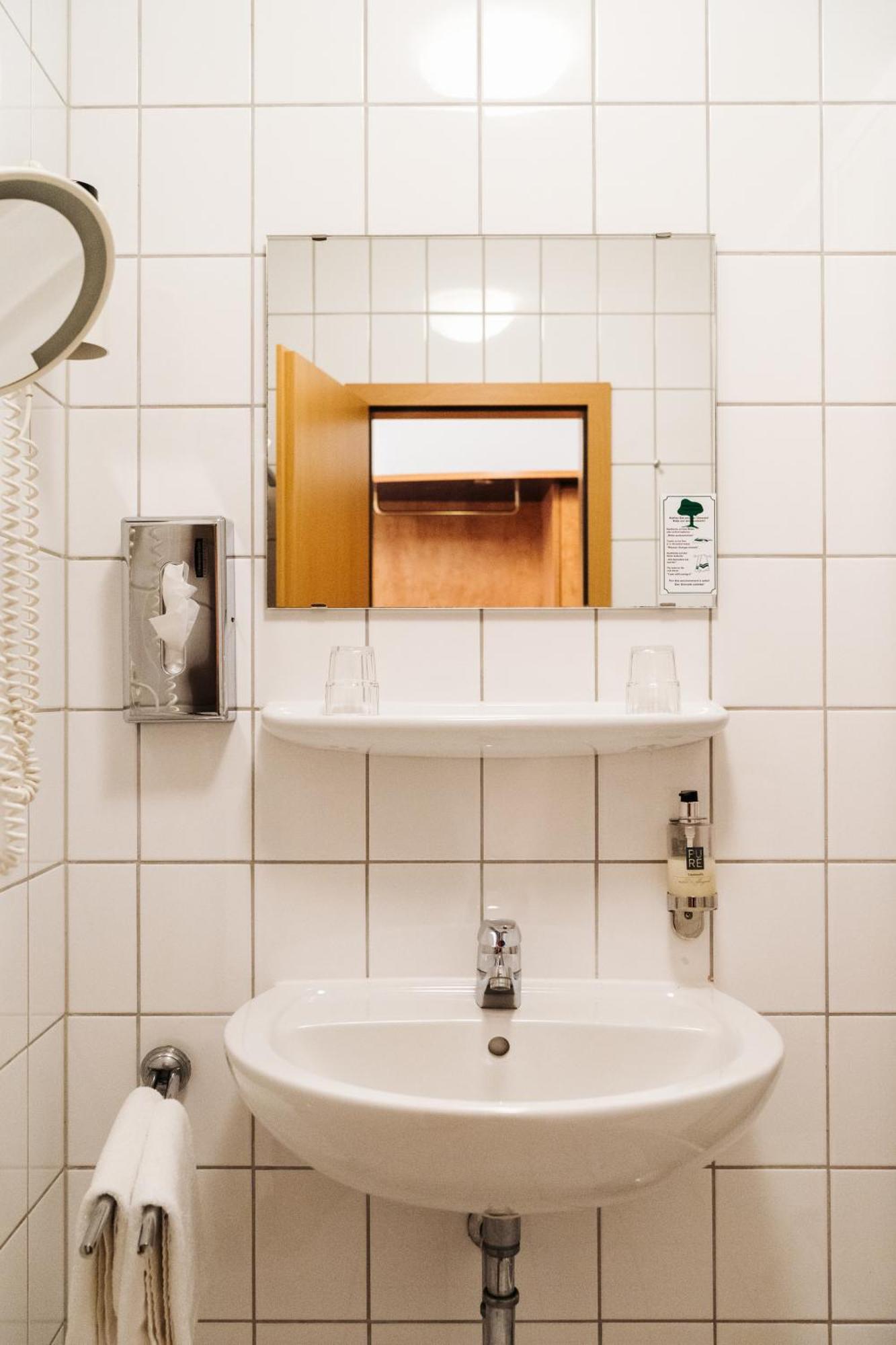 Hotel Stadt Gehrden Eksteriør bilde