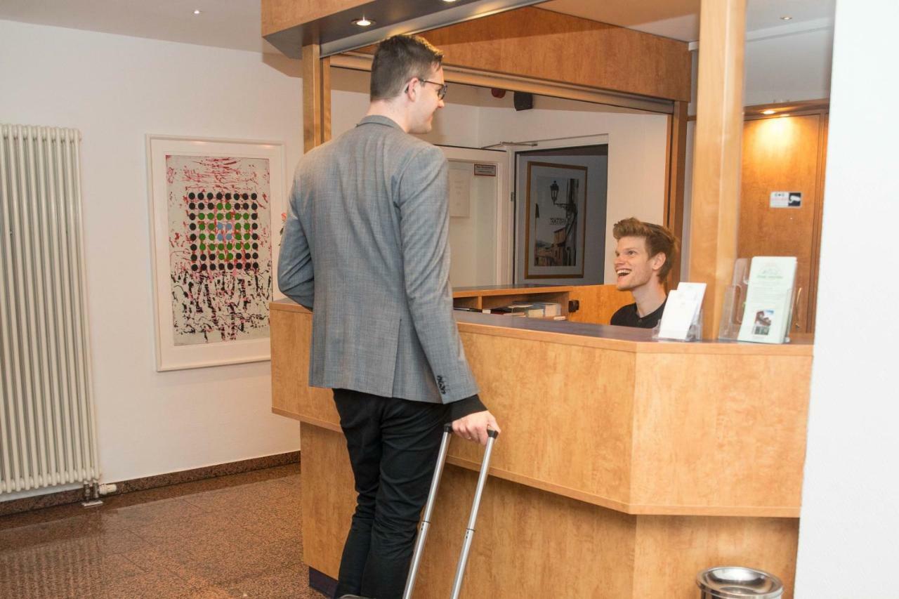 Hotel Stadt Gehrden Eksteriør bilde